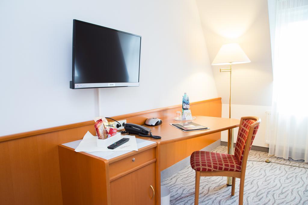 רדברג Hotel Kaiserhof מראה חיצוני תמונה